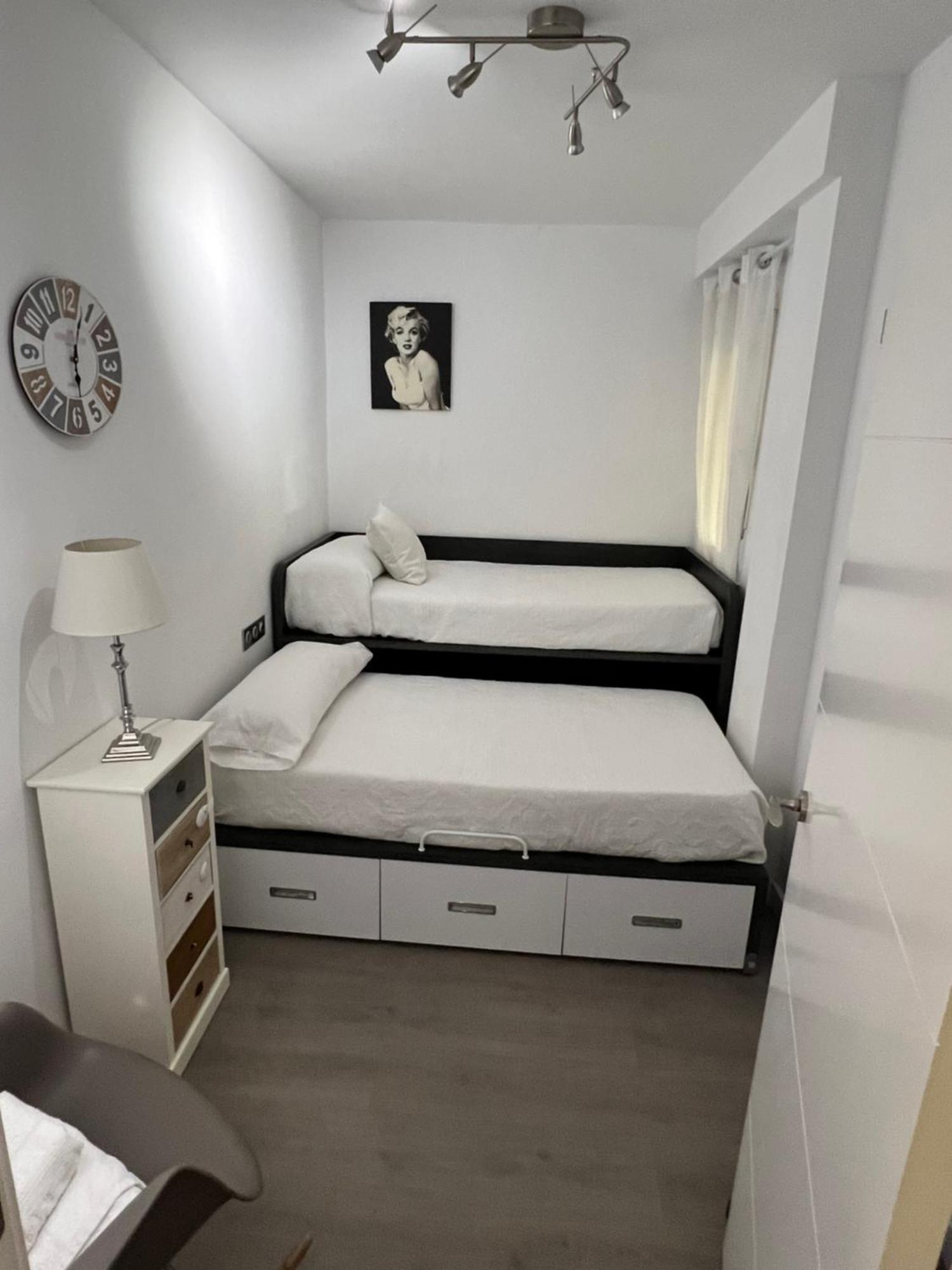 Nuevo!! Apartamento Lujo&Confort. Parking Sevilla Bagian luar foto
