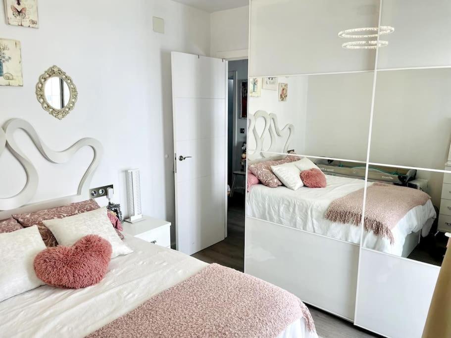 Nuevo!! Apartamento Lujo&Confort. Parking Sevilla Bagian luar foto